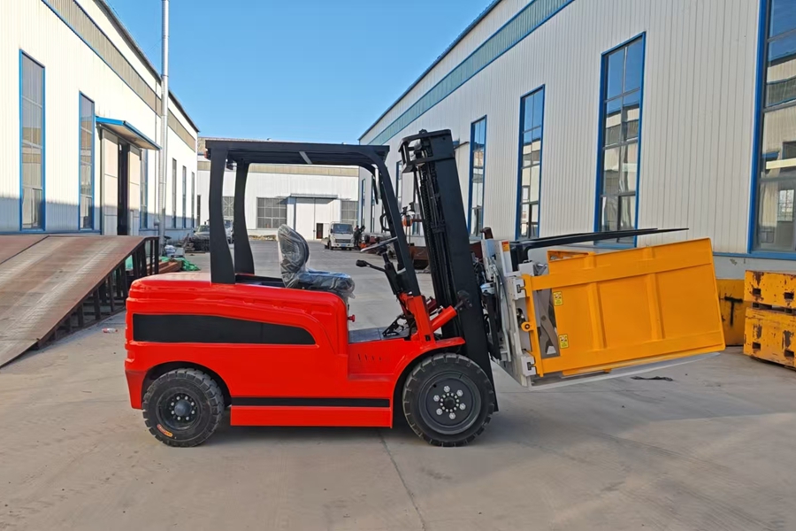 3-ton forklift