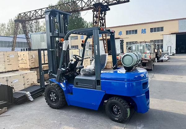 Blue LPG forklift for sale