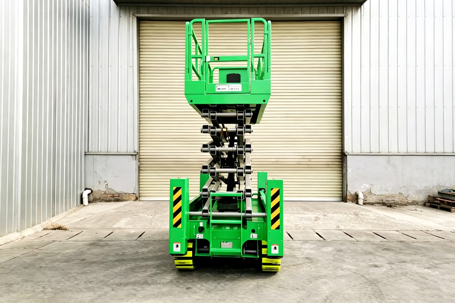 Electric Scissor Lift for Russian Textile Factory case